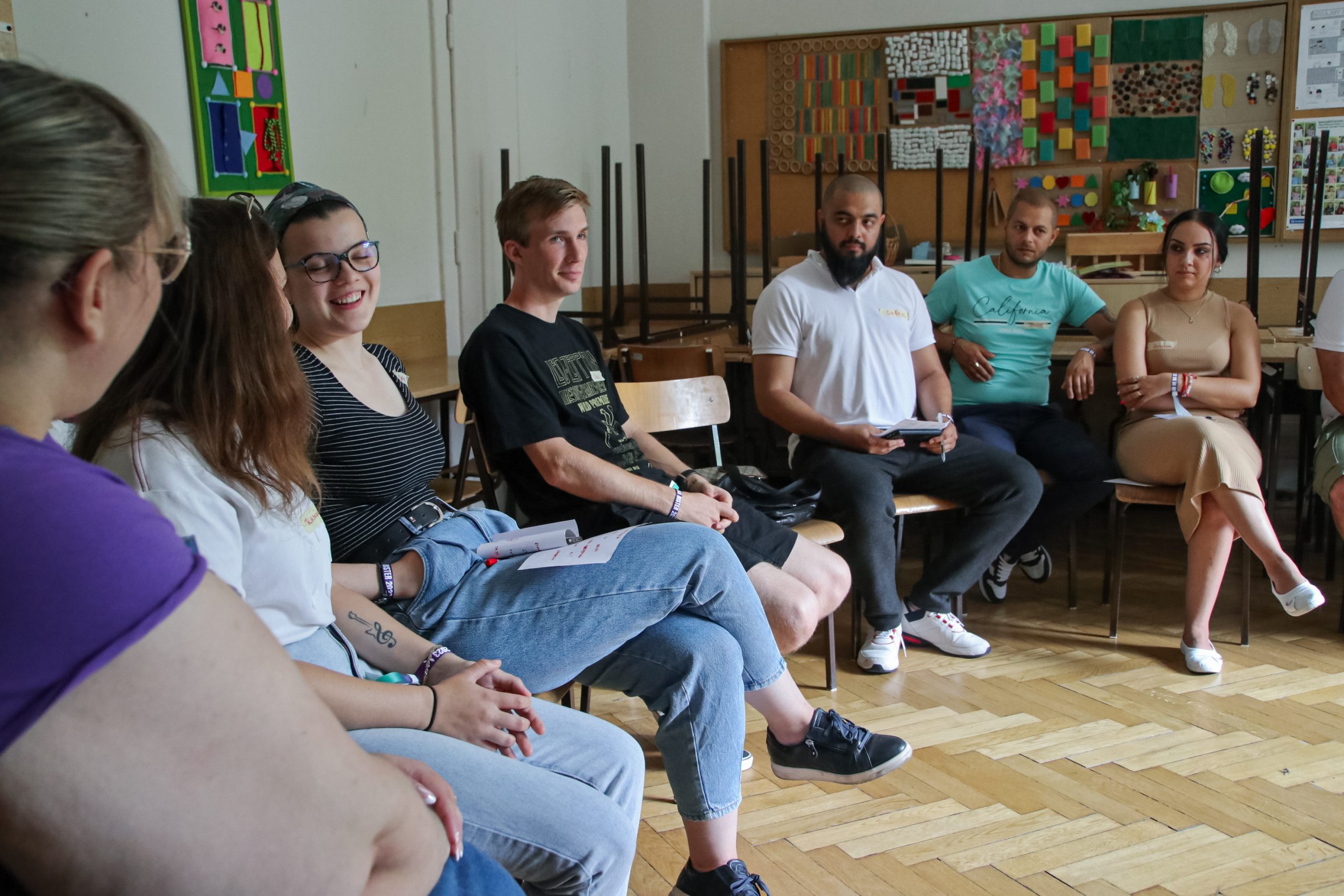 Workshop on the Roma genocide - non-formal education at Dikh he na Bister 2023